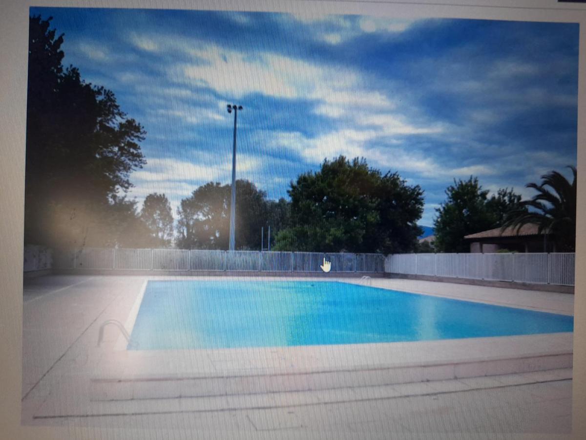 Appart T3 Terrasse - Piscine - 3 Etoiles Saint-Cyprien  Ngoại thất bức ảnh